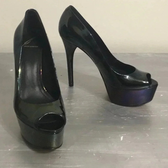 Brian Atwood Women's Bambola Pump Size 6 Platform Heels Chameleon Color Change - Picture 1 of 14